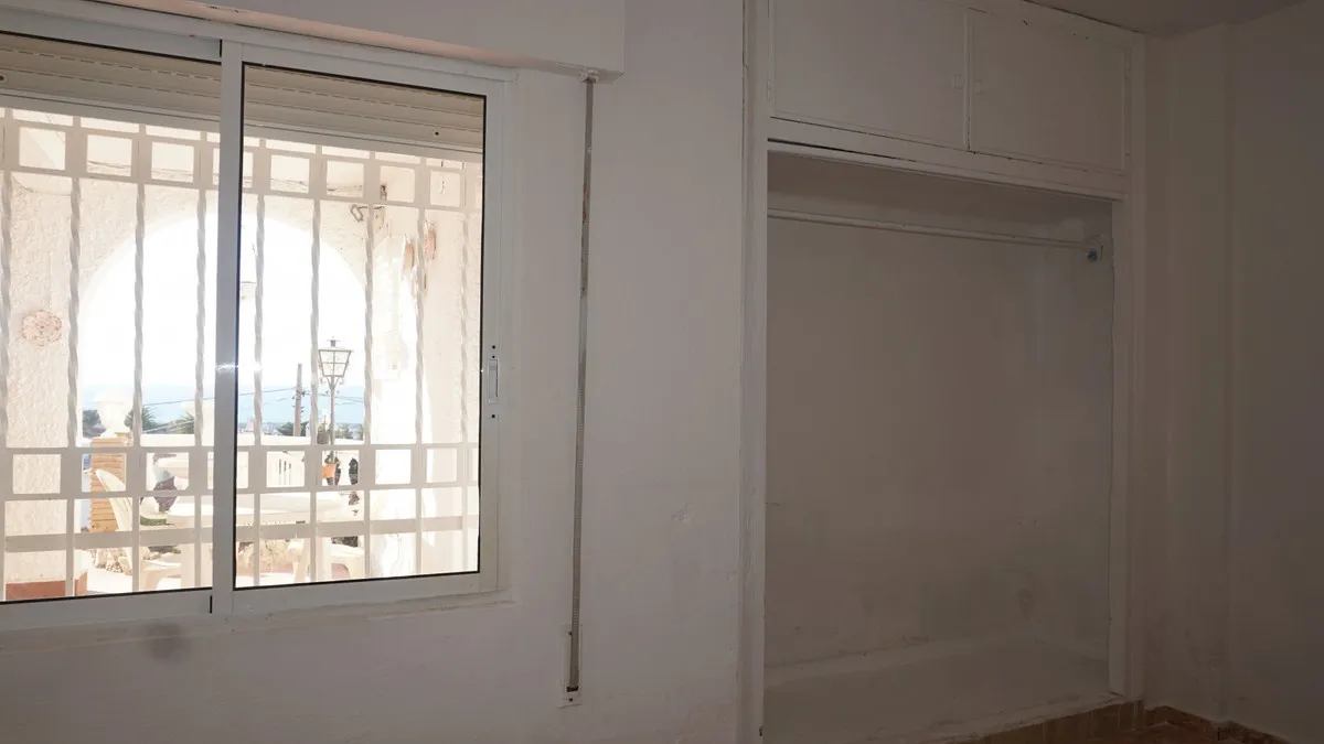 dd0310f6-5317-4991-87de-8c5d91ce1de8