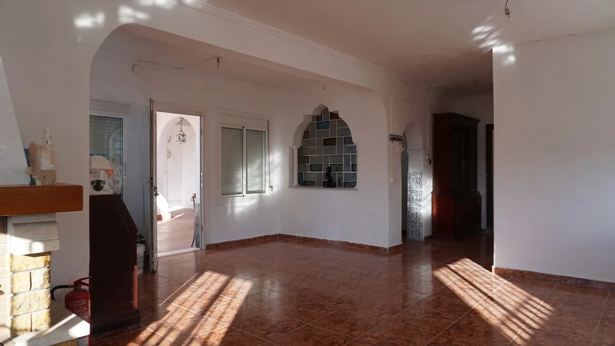 f52d8345-7daf-4e54-afb9-0e6440fba477