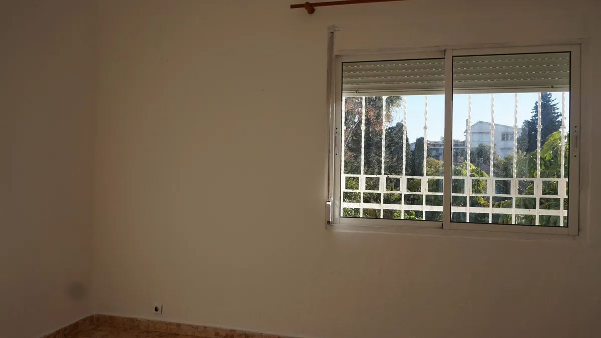 fbff4412-7938-498b-a8f6-093bb6e1e6ce