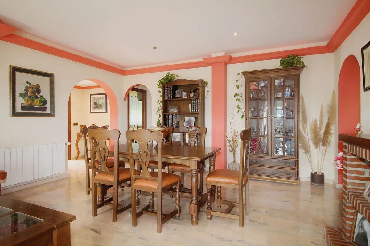 05c61d3c-94aa-4a32-a30e-59e0e14e6a7d