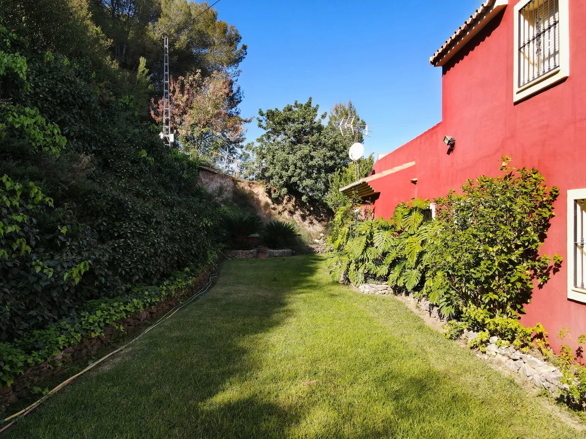 c17001bf-b538-4d97-9a95-2b29c2fee0c3