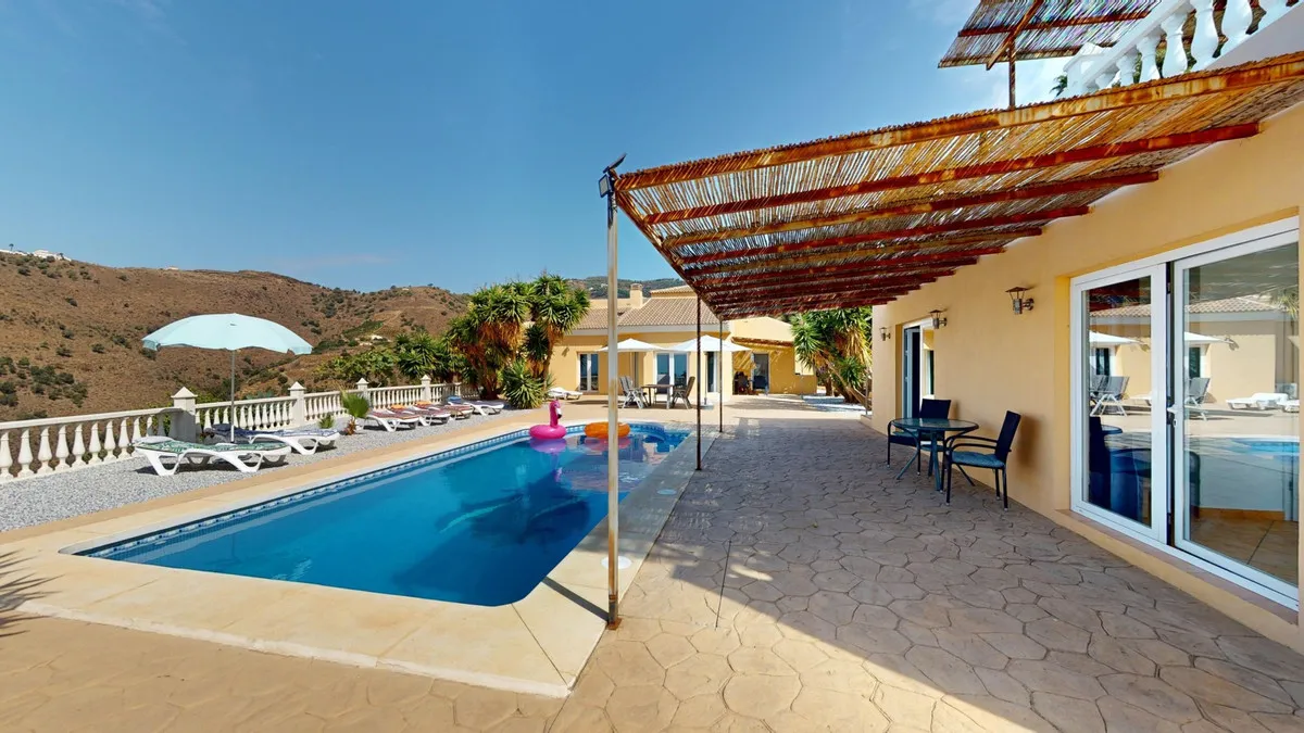 5b2db83a-9bb8-4b7f-828e-57d1fd93b207