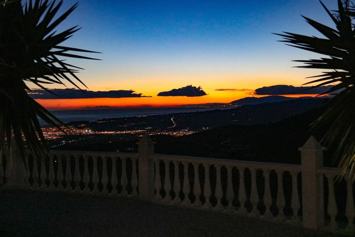 9ee1bc4a-52d6-4310-b251-74b844e84d27