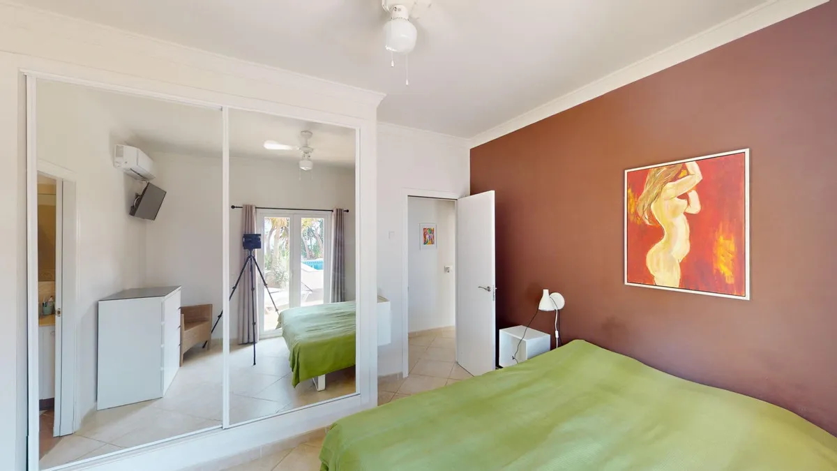 c2478a03-c690-4e97-808a-9ffaf3fd16fe