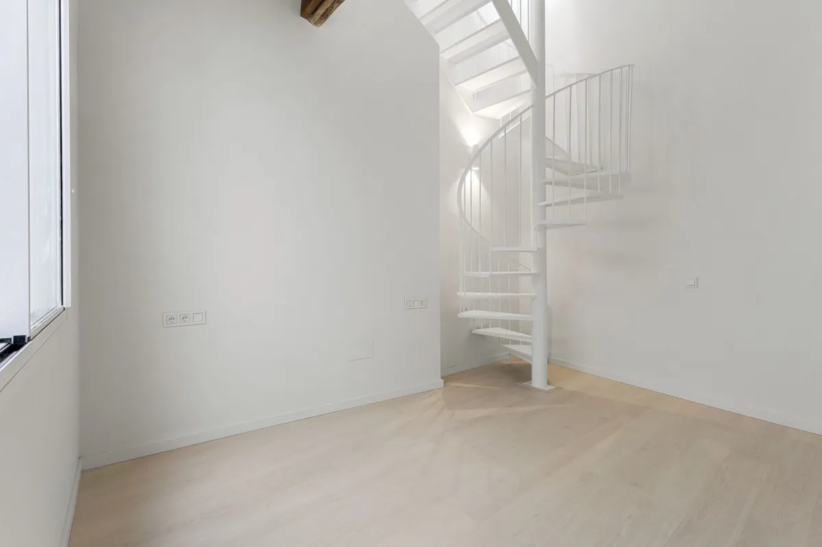 5628722a-32e0-40bc-81b7-6334edc82268