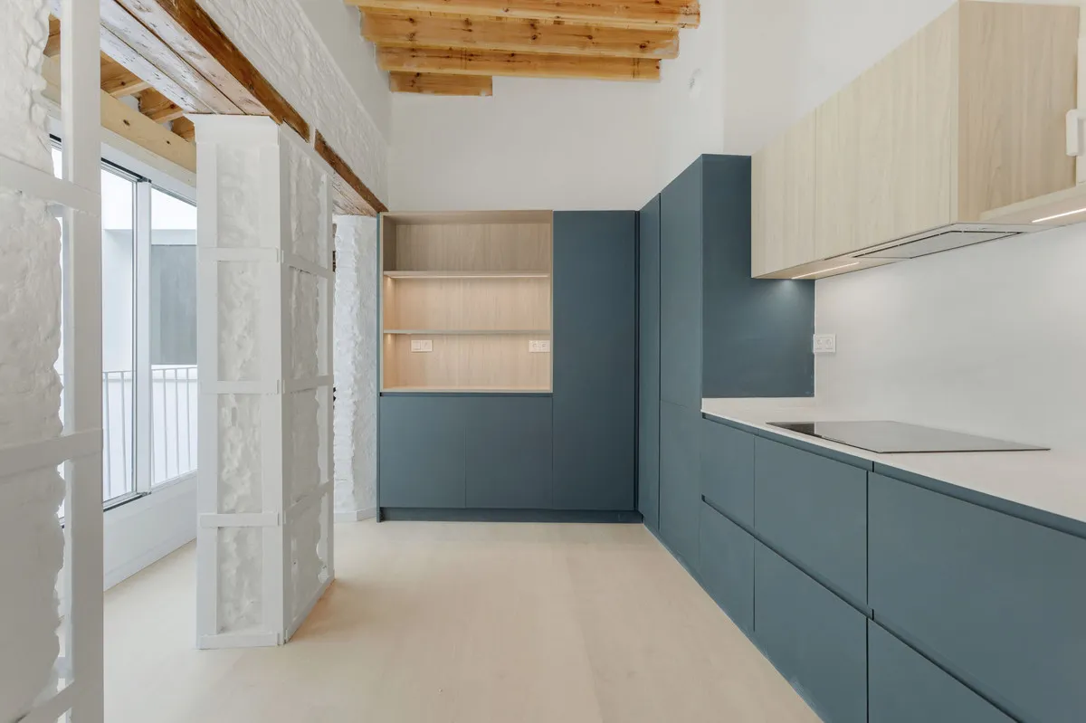 afd2d5a5-48d1-44ae-8ef3-d58aa85ded0a