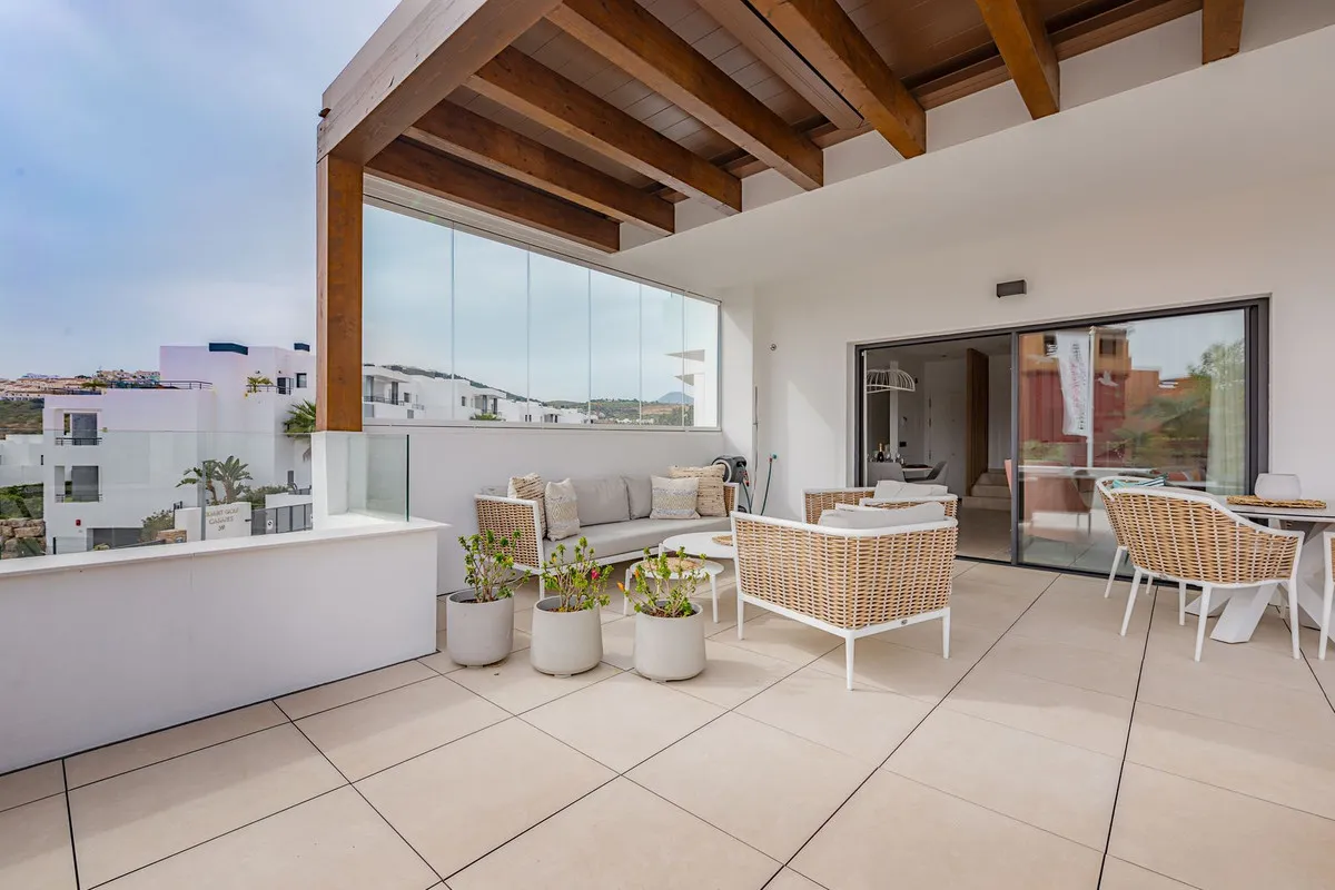 16ccfb02-b06f-4a32-b3c6-653494be3443