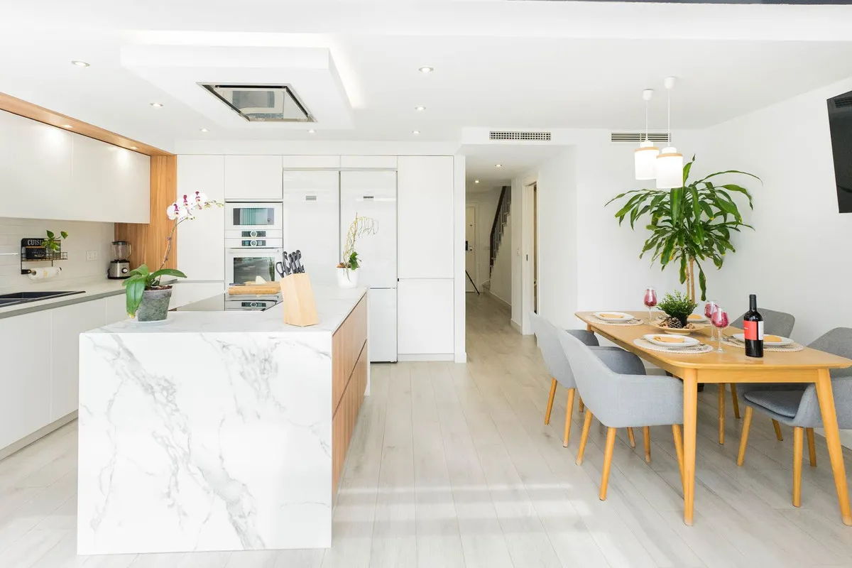 d9d52021-e99c-4128-b178-db732c5ee58f