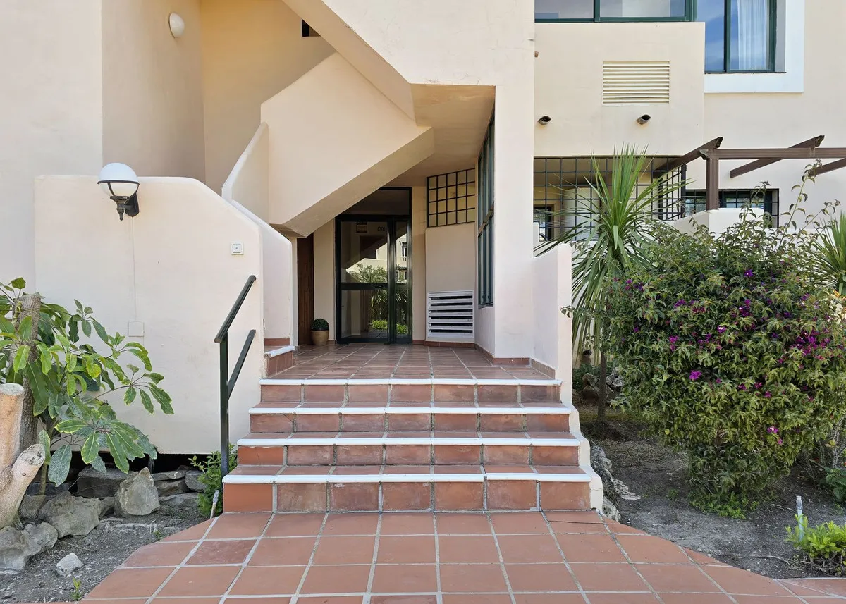 929f2929-acff-4b8c-857b-8007045a9d03