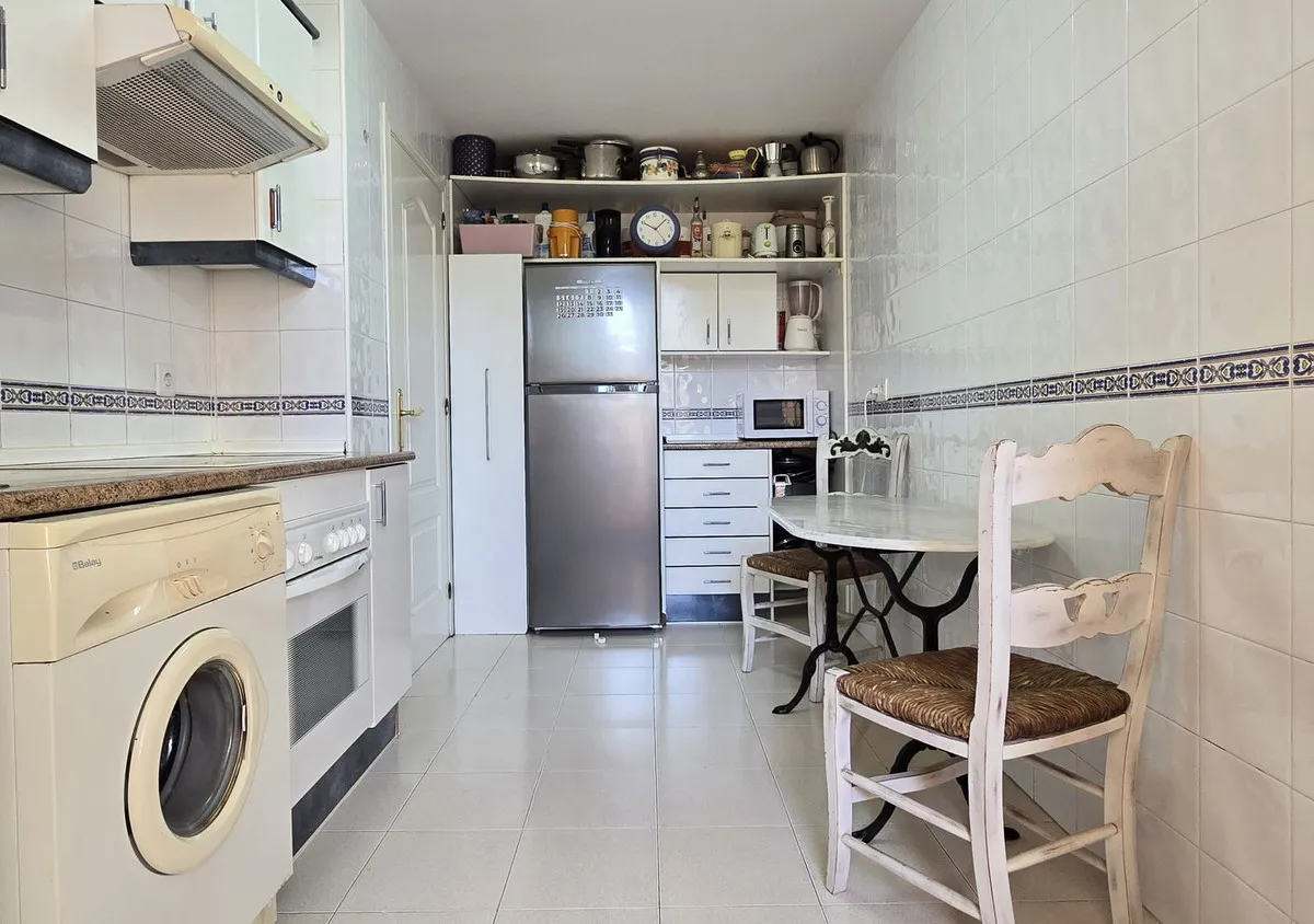 9b58cb07-6d09-4fc2-a625-7d7fbc5ba3ea