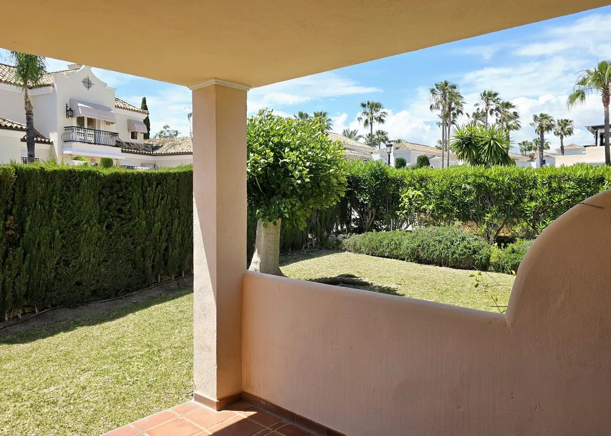 c9ad144d-f16e-440d-810f-de5dae52adb3