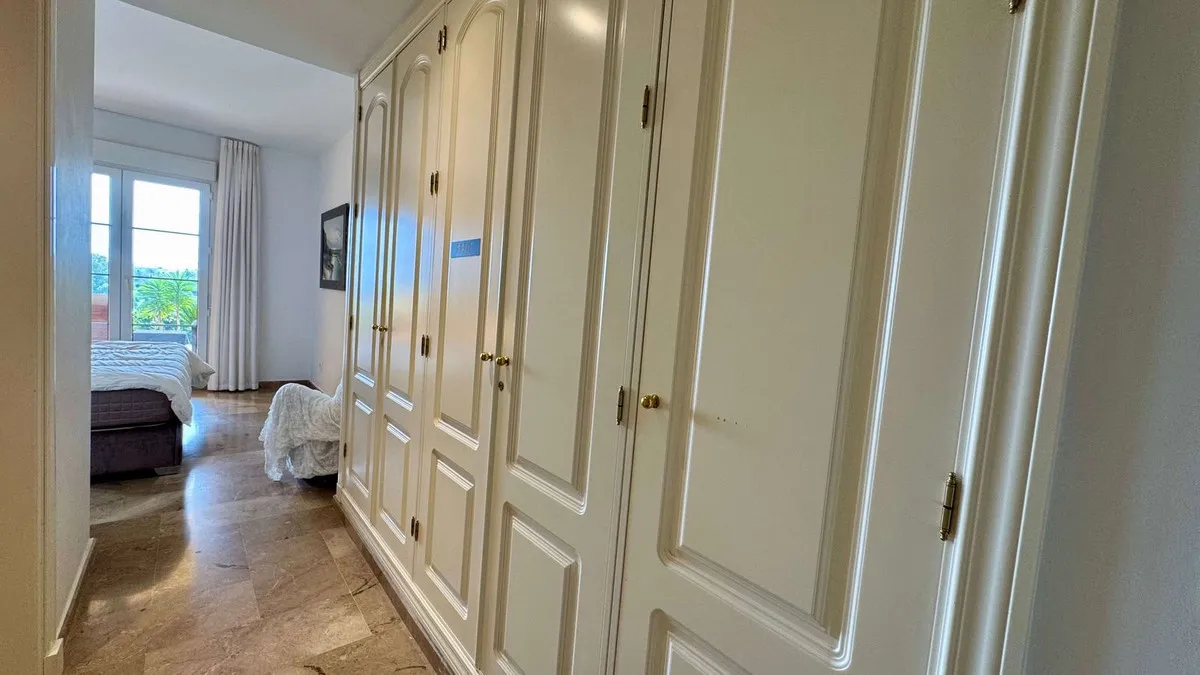 4f41f858-26f9-47d5-9a5a-cd8b95c54aa3