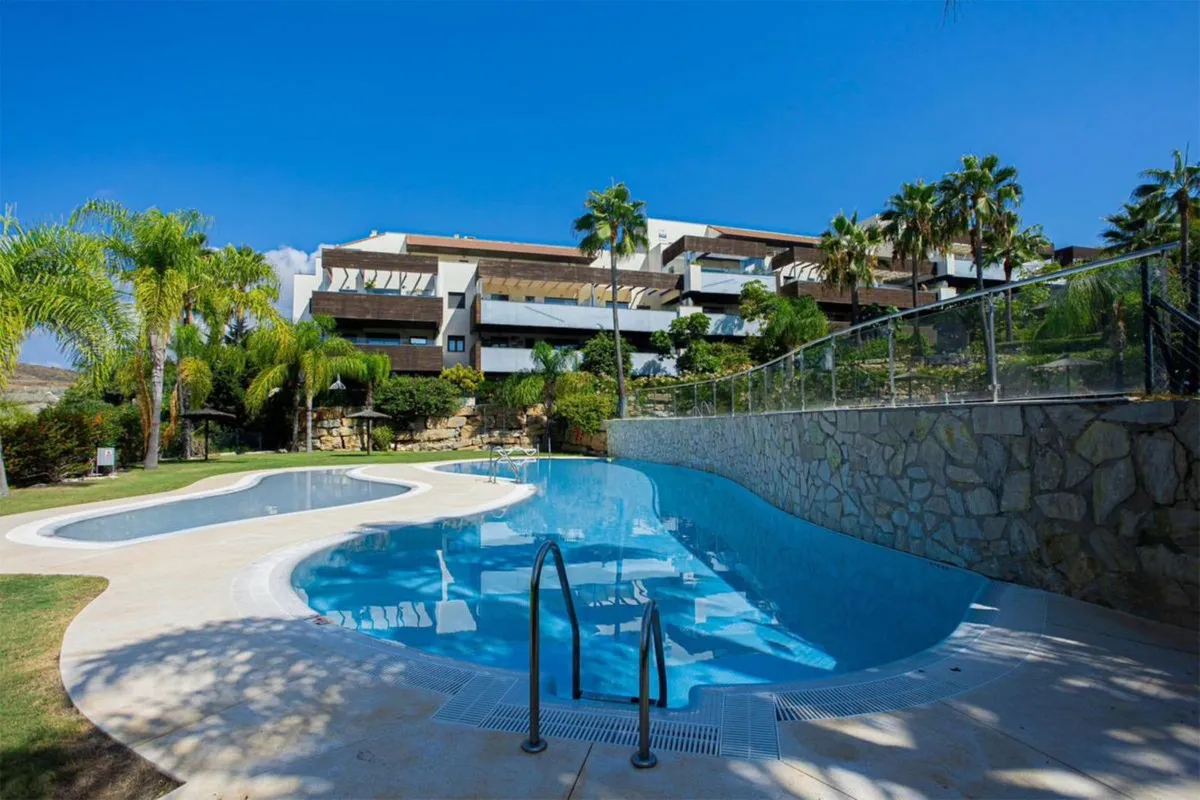 1aede499-a9ac-477a-9175-0a69a85f0d47