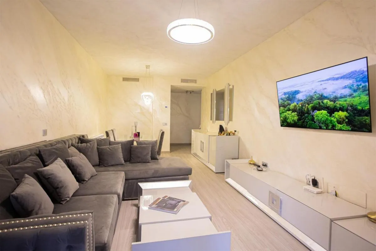 496907fa-958b-4776-b4d6-4a6b981116b9