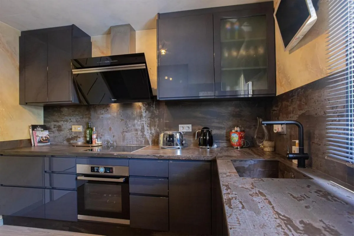 581c76de-d548-4b20-9e73-cbe2842a1dcb