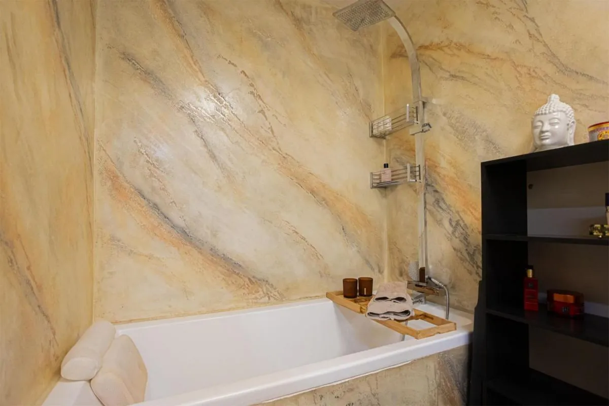 60c25157-e170-4eb5-b4b3-ecc1be36850b