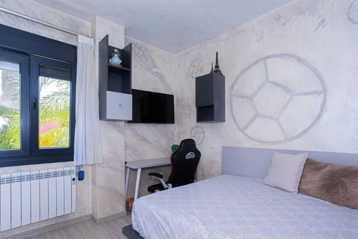 9b56fd2f-e108-4b9a-a2fc-11721ac179a8