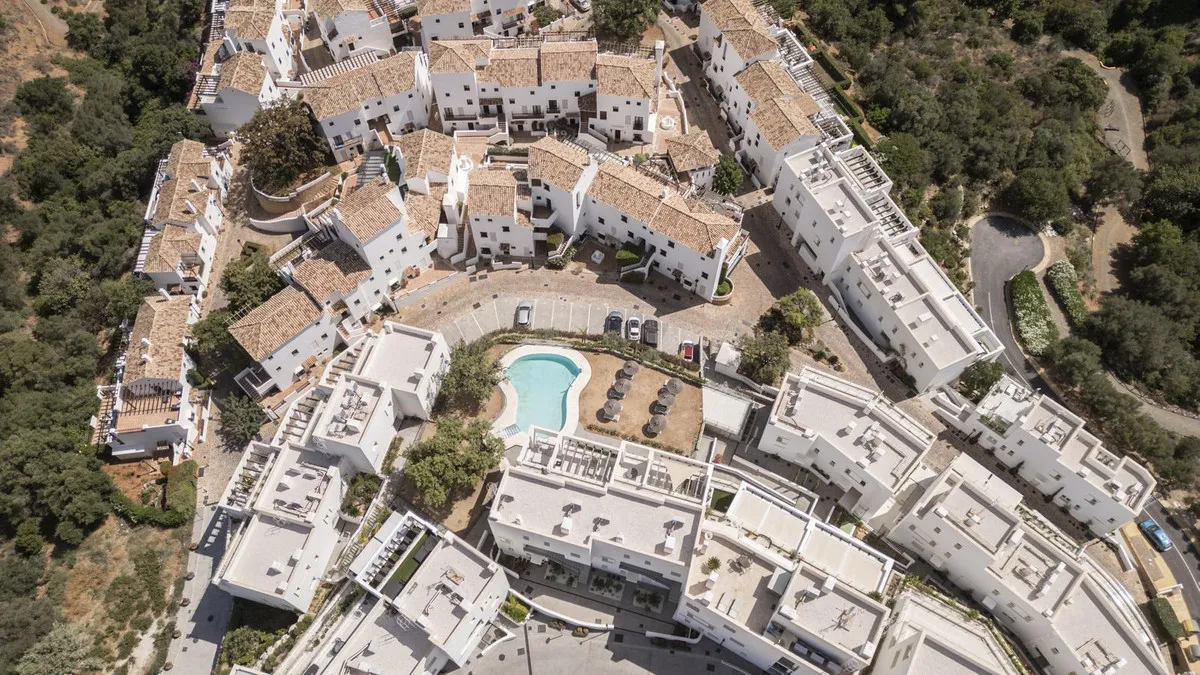 cac772ff-73dc-4be1-b02e-faca60d557b9