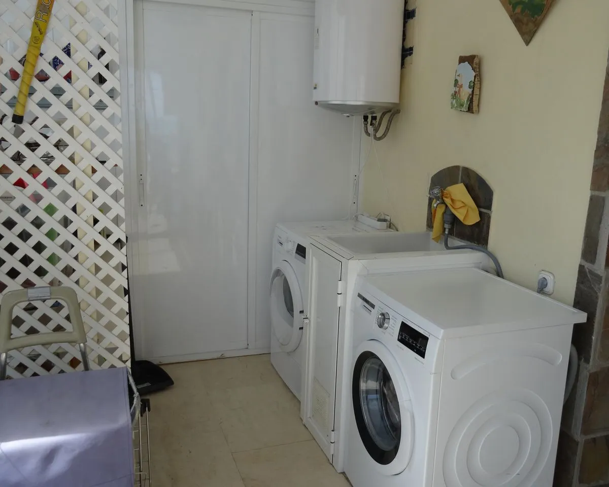 19bb68bc-b52a-47c2-a206-e253302743c7