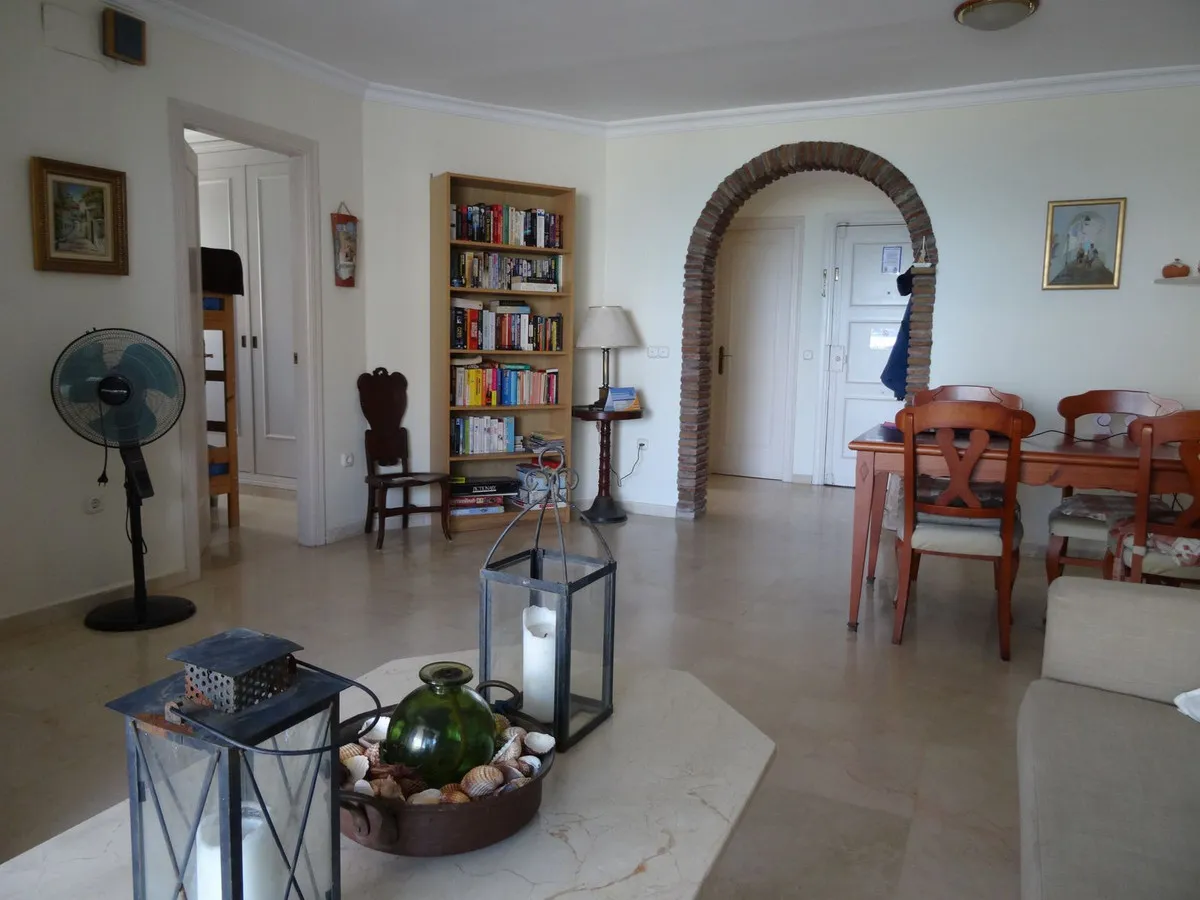 4d4d74a6-66a1-43b3-9762-c8e4fb59450e