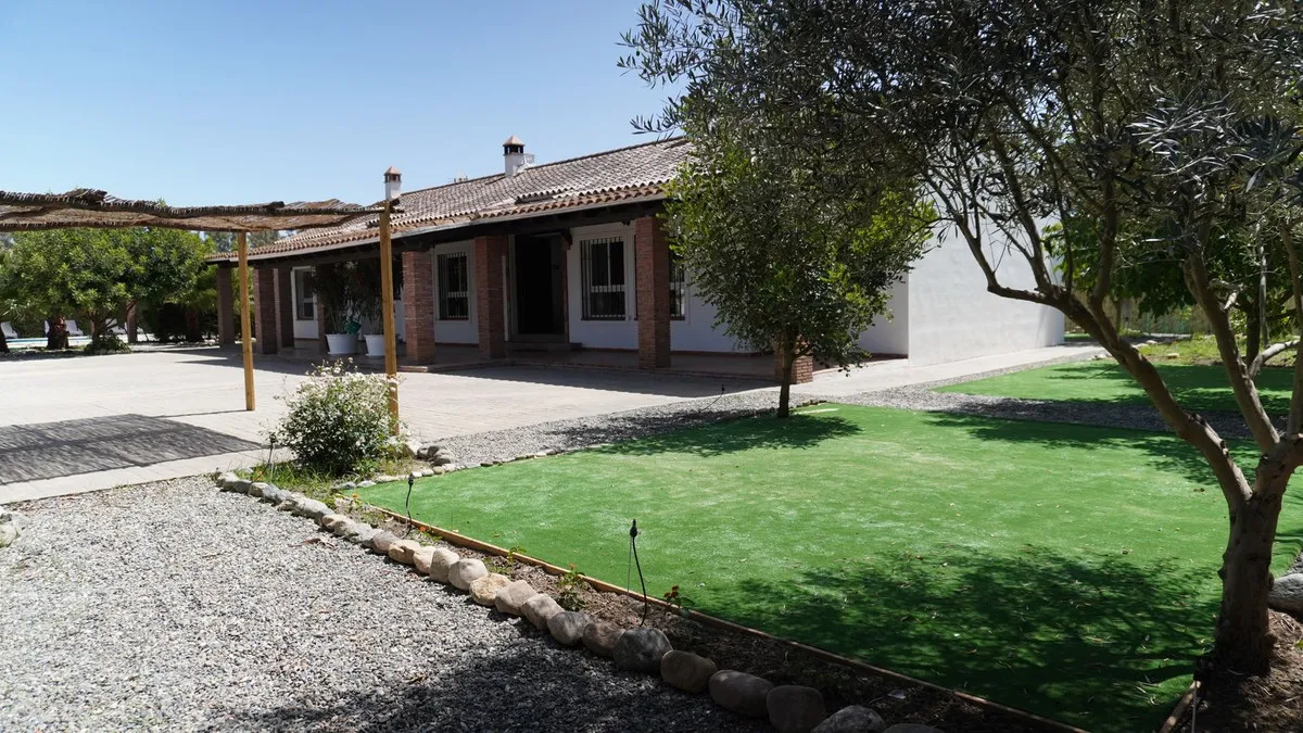 017e98a0-3ff3-4bfe-b987-0ff7790b2c16