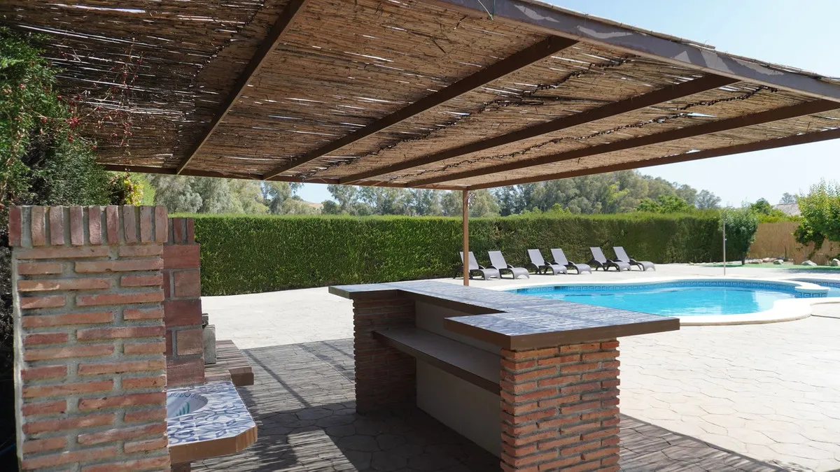 f12a5fd4-0eb8-4262-9828-da6661d6dc47