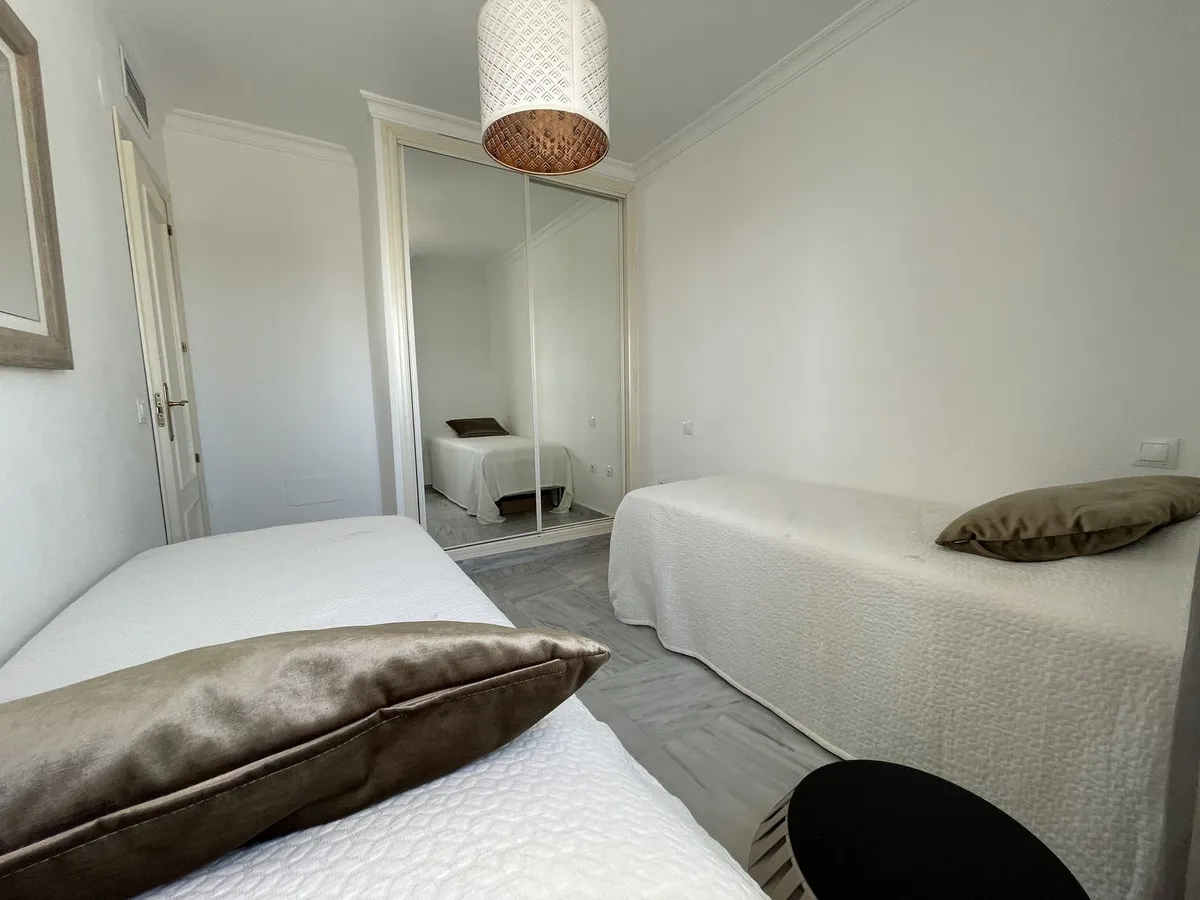 b16618a2-e0fc-4b01-98eb-7f79329ace32