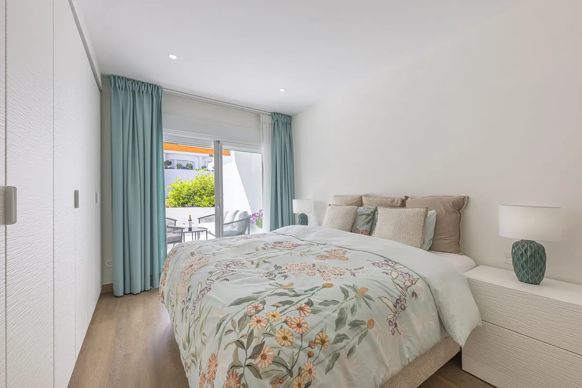 72831bd3-c2b4-4834-af93-f550859c259c