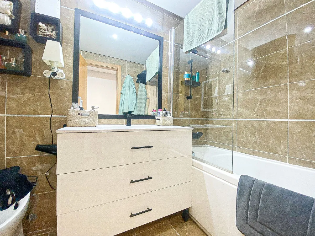 a2e36f92-06db-41a9-948b-ba12aee606a9