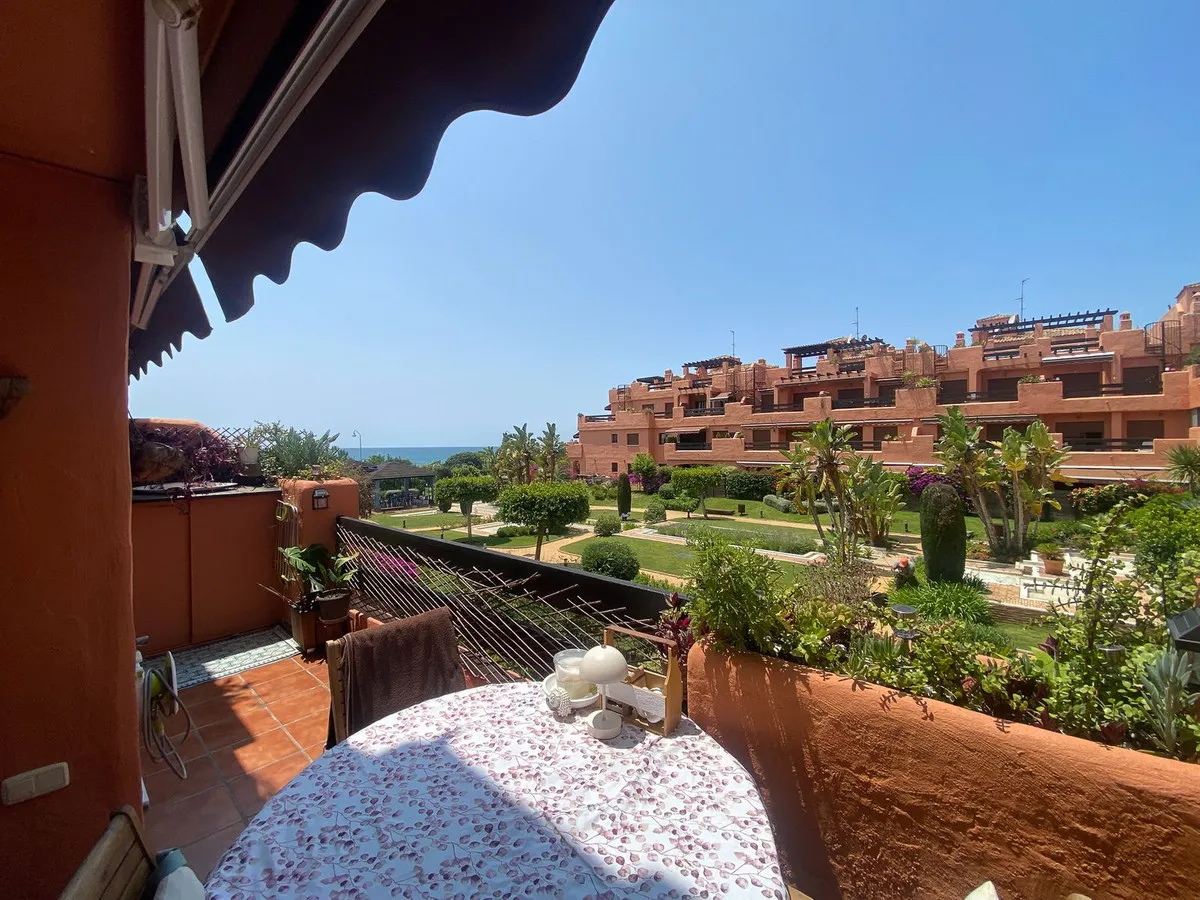 b4663117-d70c-4181-adb8-c0a4a1b51cf6