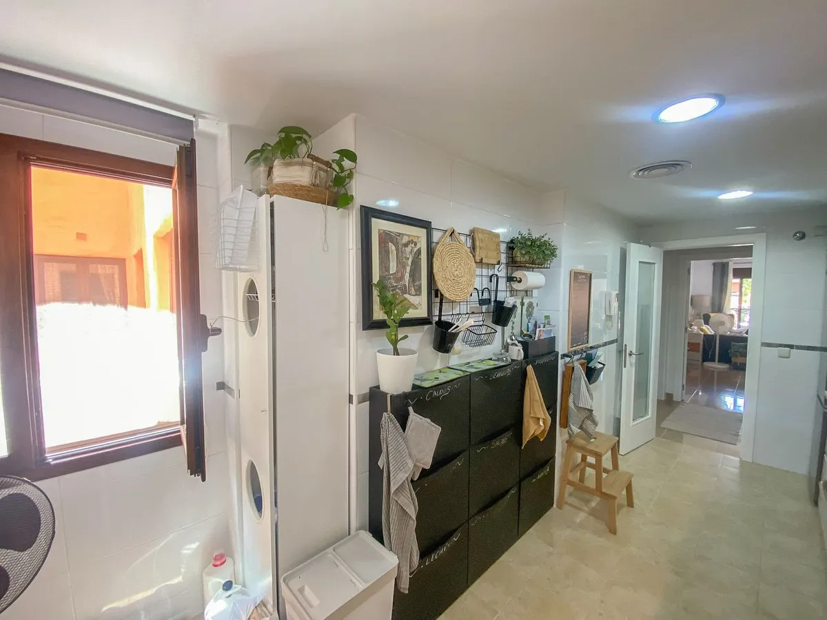 ddeab1c5-41ca-457d-94b5-da778d59fa11