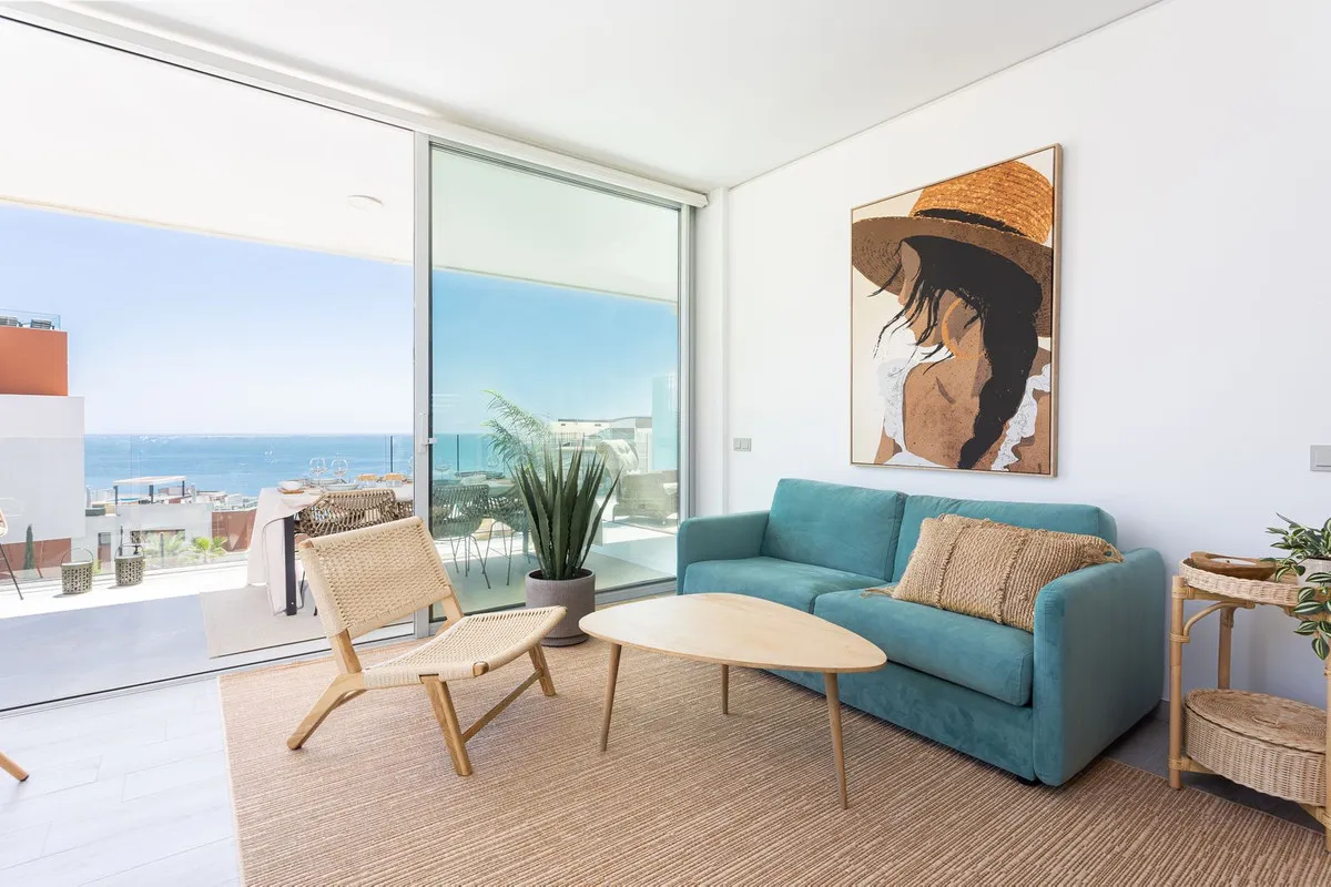 d428b33c-b2cc-4341-ba52-a620d966c8cd