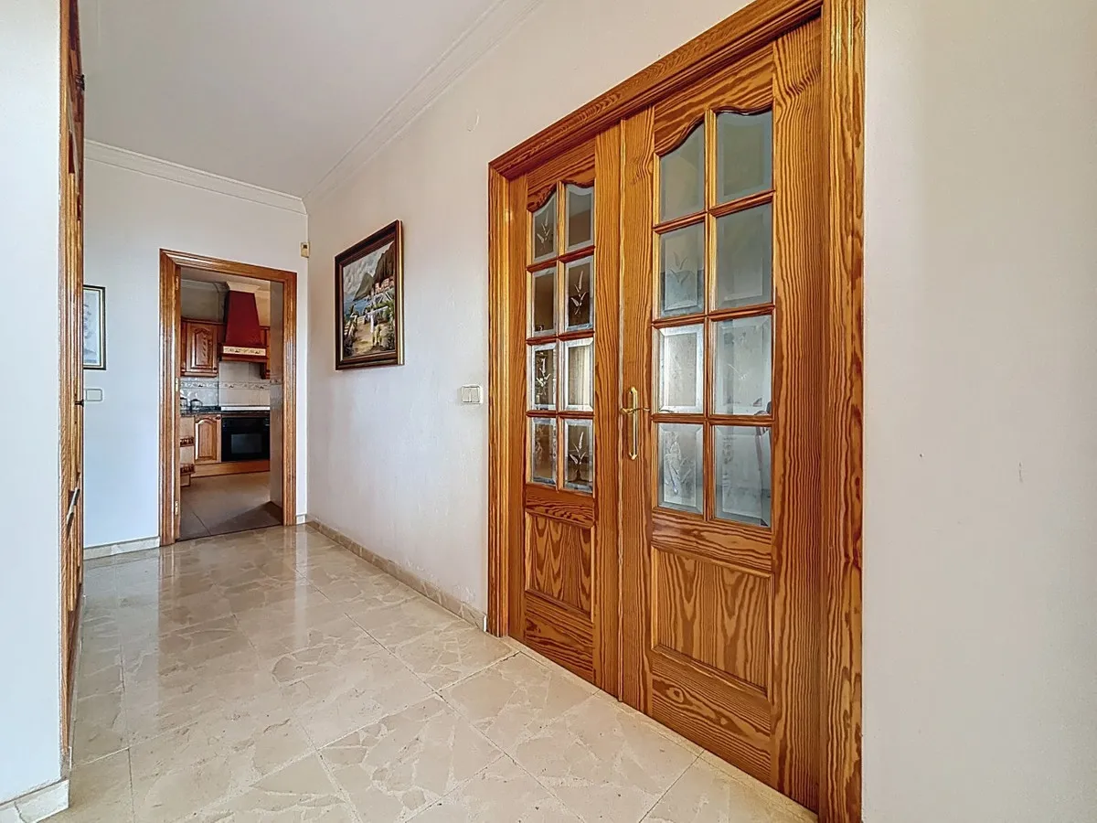 04cb677b-c0c0-485a-8af4-2a96bc08f47a