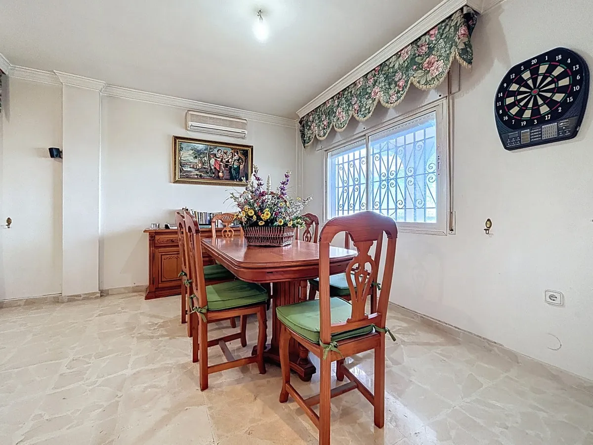 211d4de7-88b0-432a-b7f6-c101f50c1cae