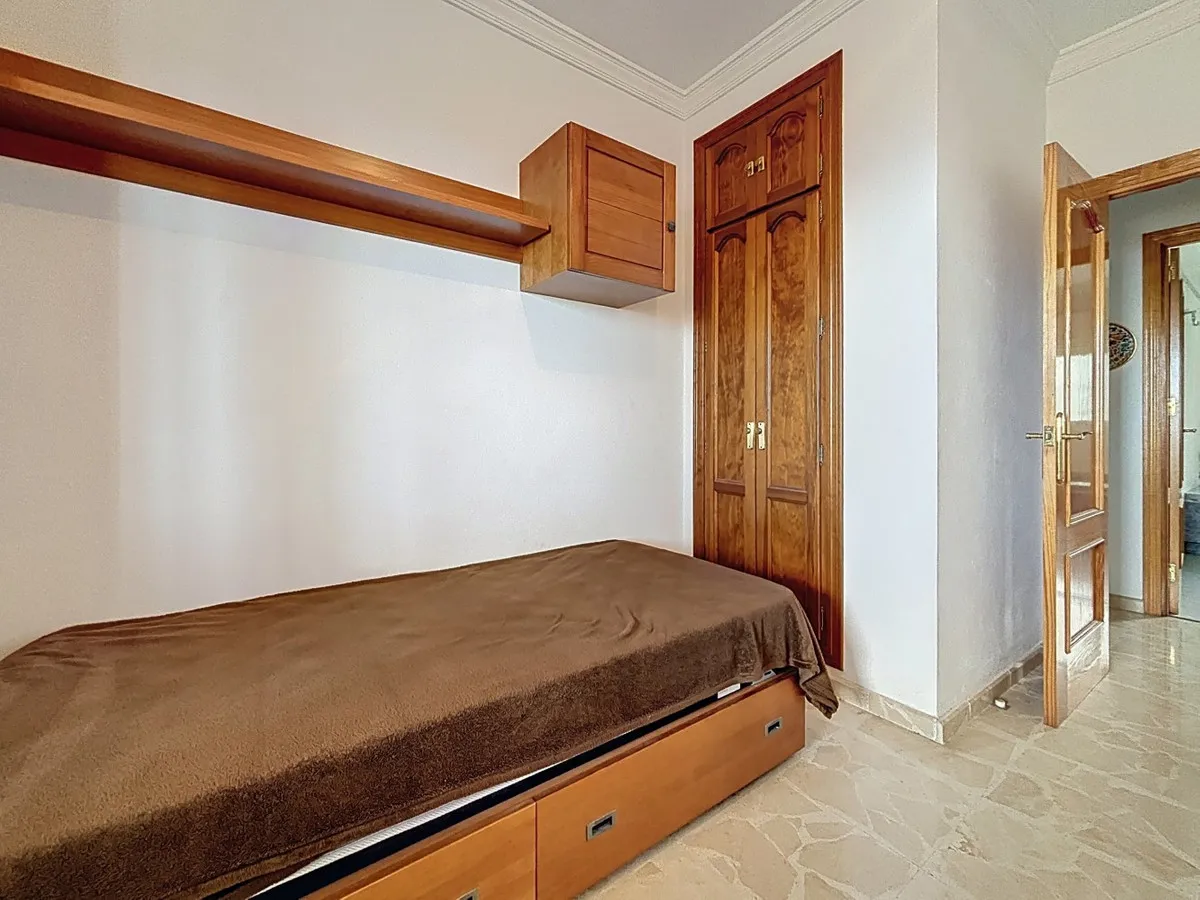 290b9e25-eb86-43f1-801d-f48337678e82