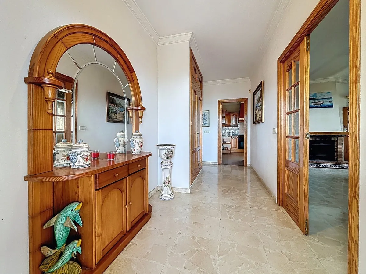 78067133-7094-4e40-b2e1-8b665292f6ae