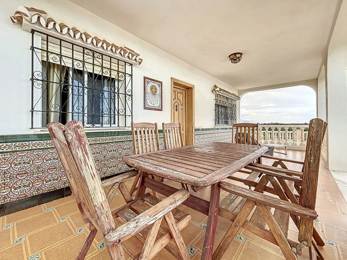 f3e46236-685c-4b66-aea6-526f7382ca26