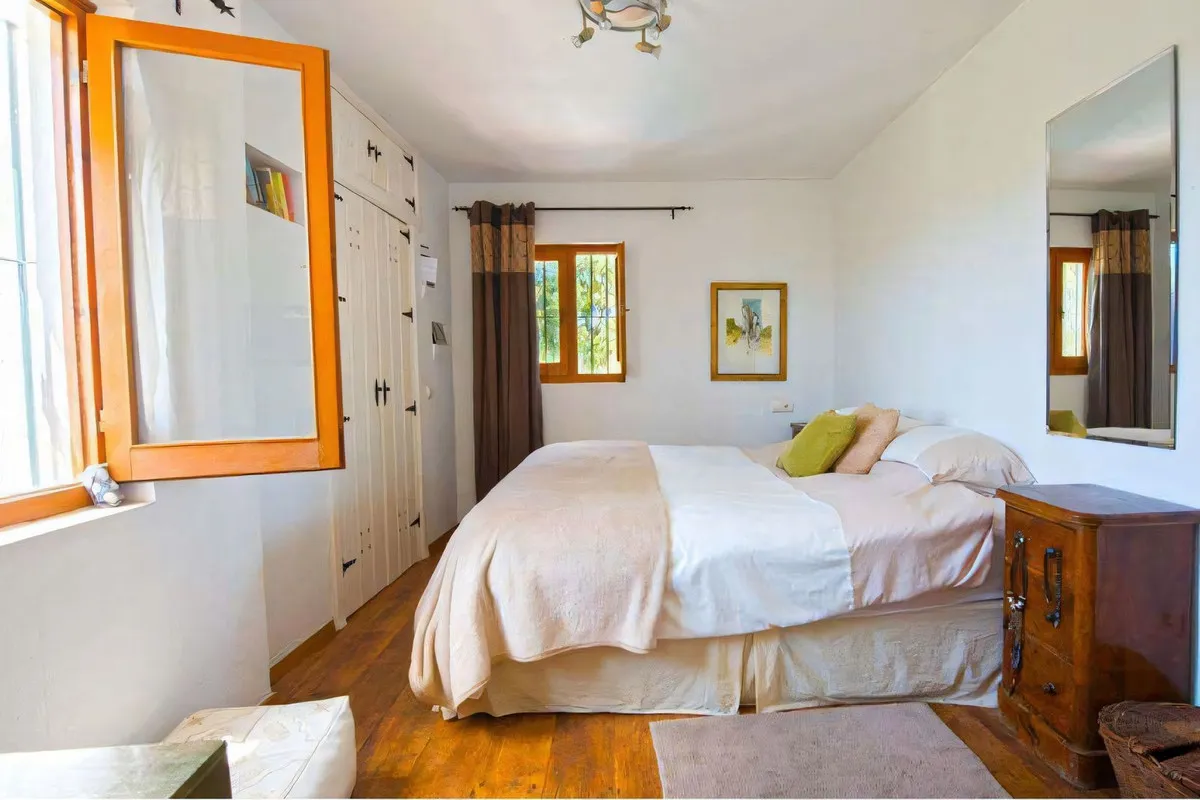 968c26c3-9e42-4de7-89bd-65e3c379bcb0