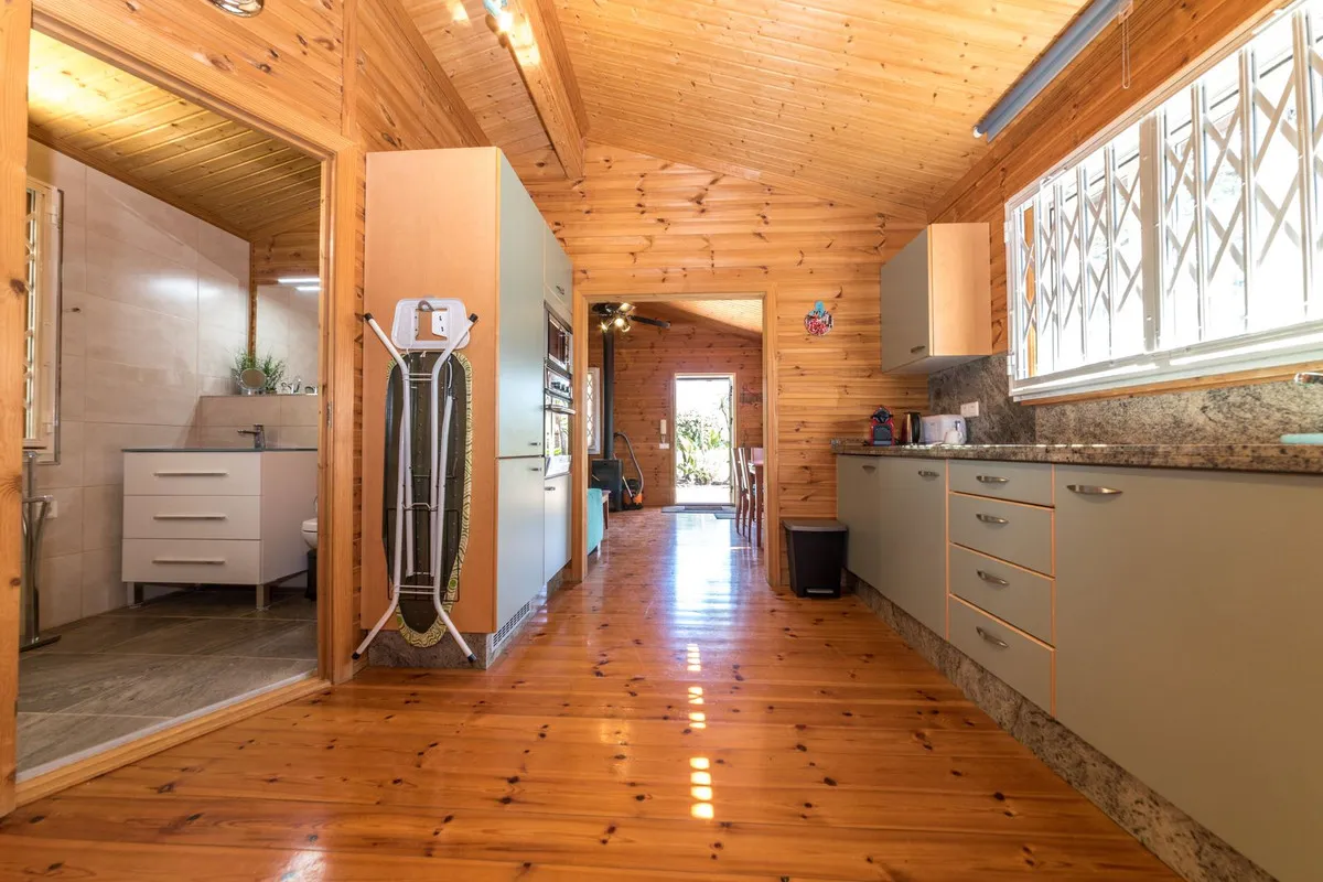 b40e96f1-0fcf-43e4-ae39-867f9ac1b8a0