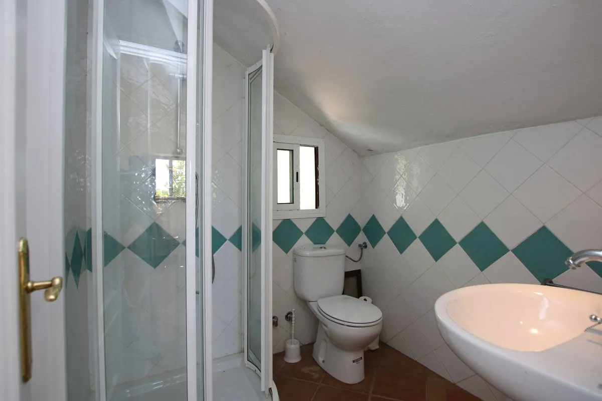 62aa85bf-aa40-460e-af48-ad9215a2258e