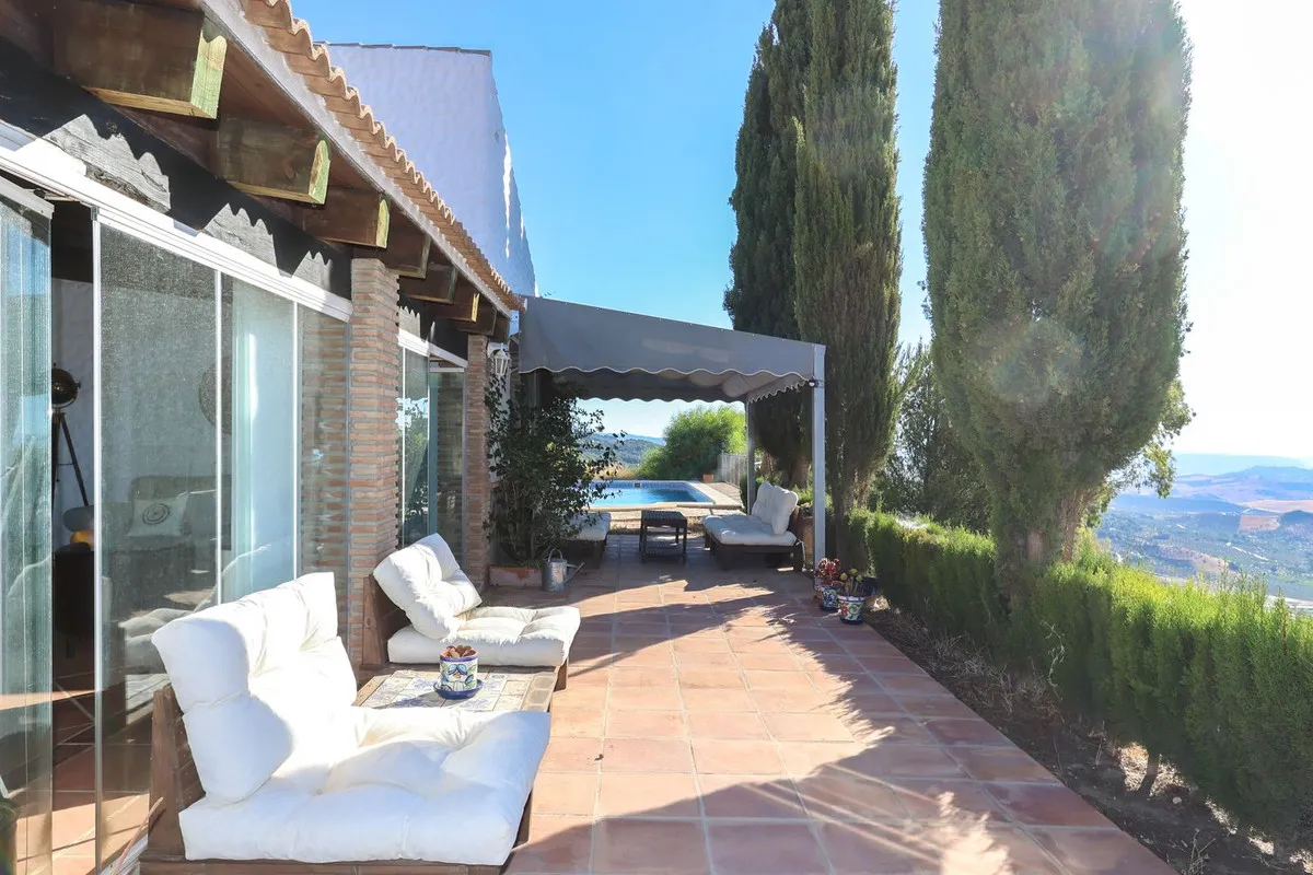 0f38997f-dd7b-4040-a81a-fda664d94b93