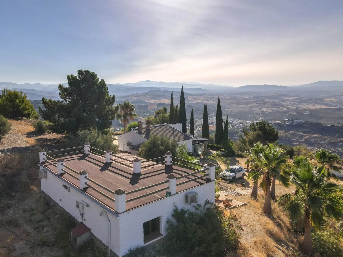 901d906e-bf8c-45b6-b07a-deaccc194122