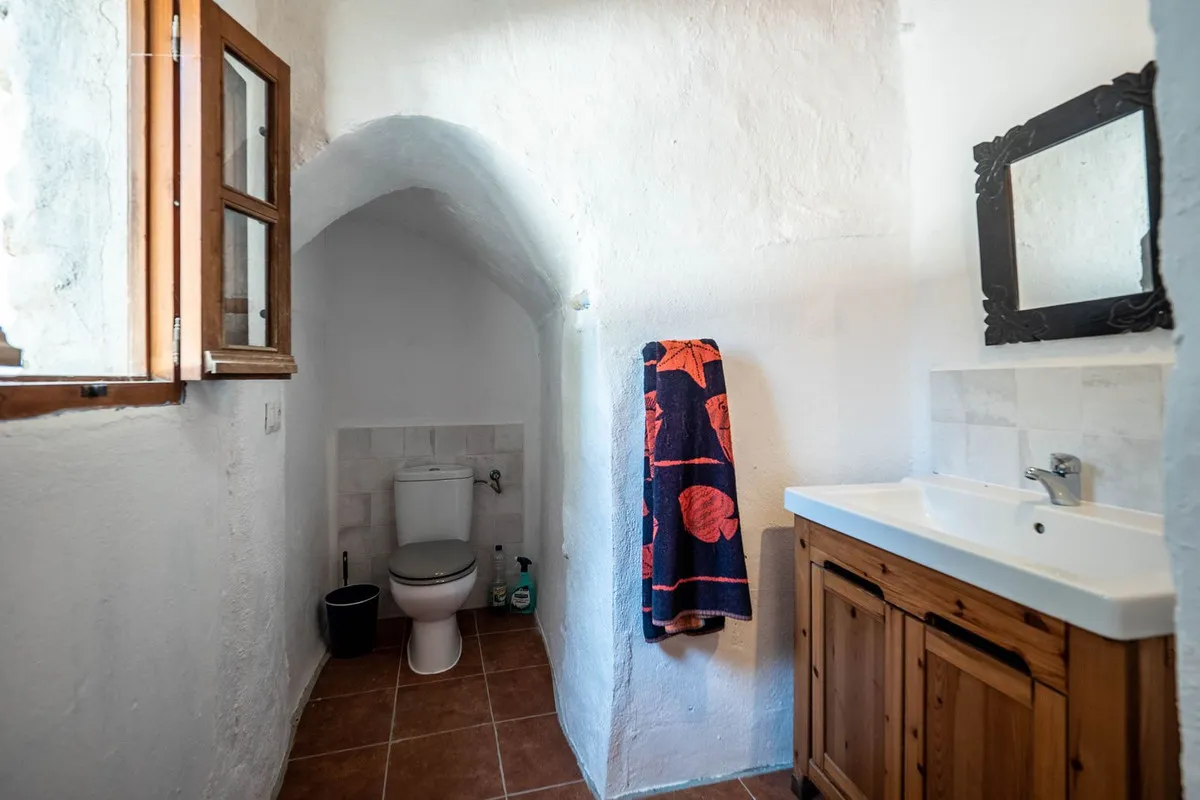 2a61f550-c570-47c0-bcf6-0cc47cf9a6c7