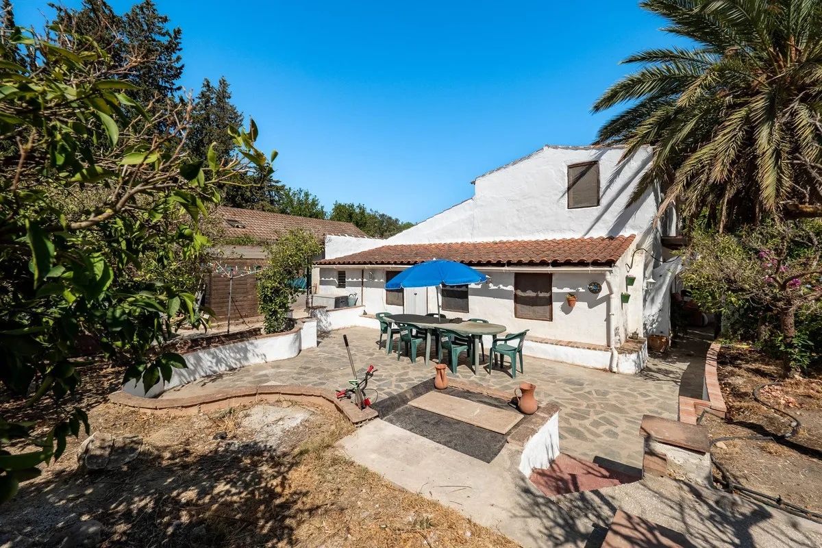 3c9b5e6d-eb8b-4b26-a203-0814afa915f8