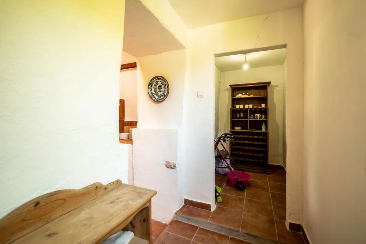 449b034b-c6c8-4454-9f7c-24b3f5ae727f