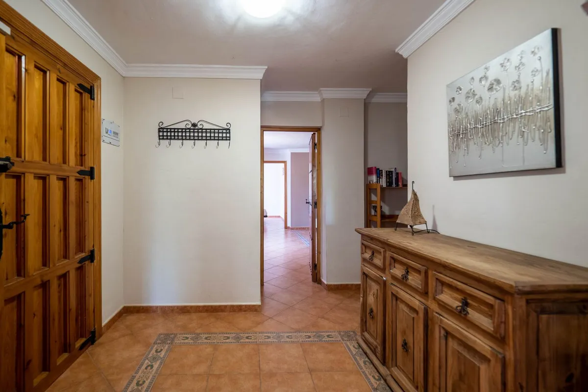 6771e148-dfe0-4f57-8982-59a429ea7e90