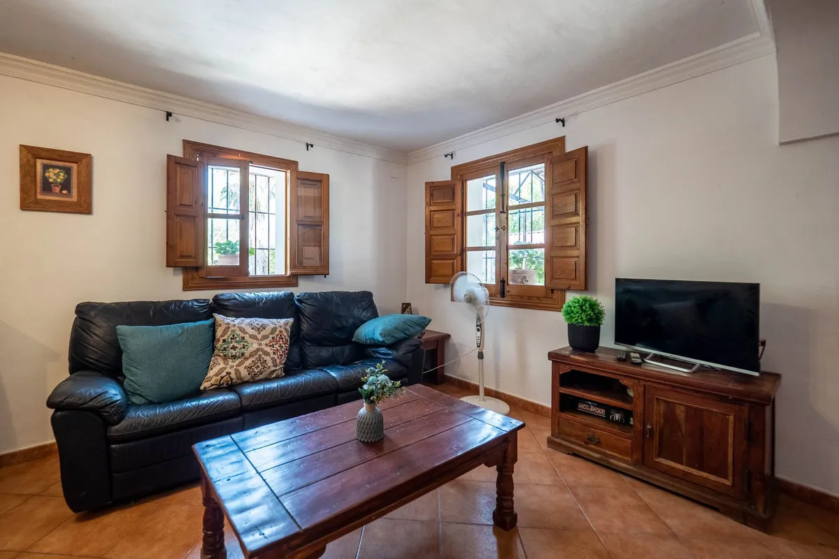 86b16a06-6759-45e1-adbd-ca1a2e1275a6