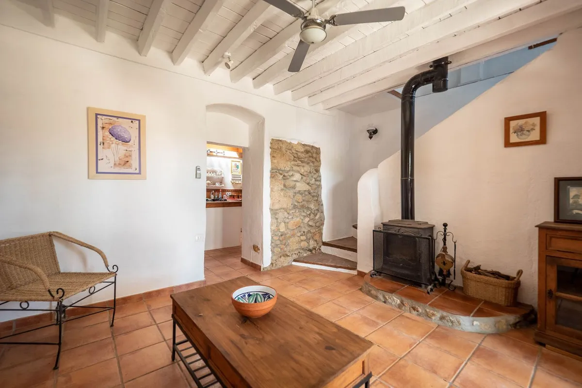 93d04571-af23-486f-8da6-3445499cb0ca