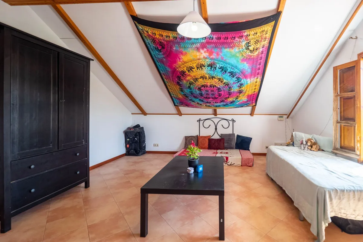 9ad92665-80c3-4fba-b6fa-f407717e8f5c