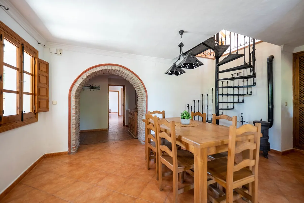 d96cebc4-e5c3-4293-9dde-2182b106aac0